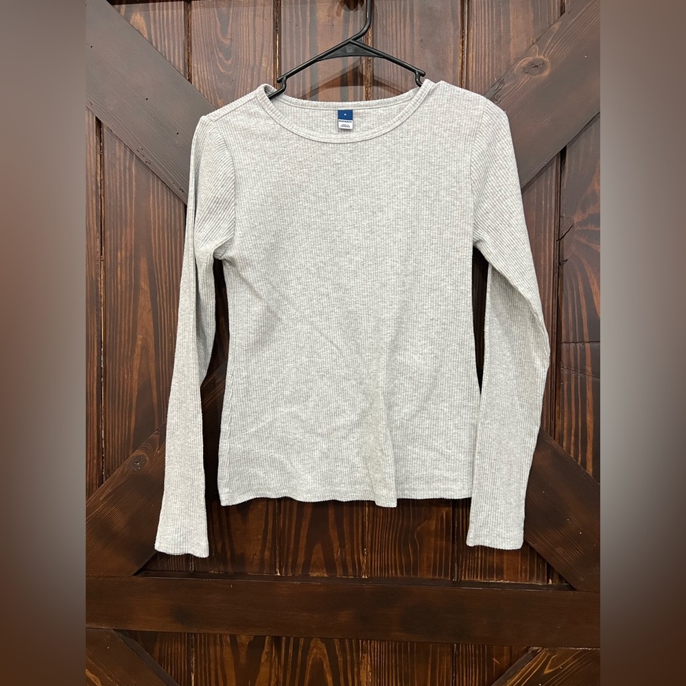 Old navy ribbed long sleeve shirt